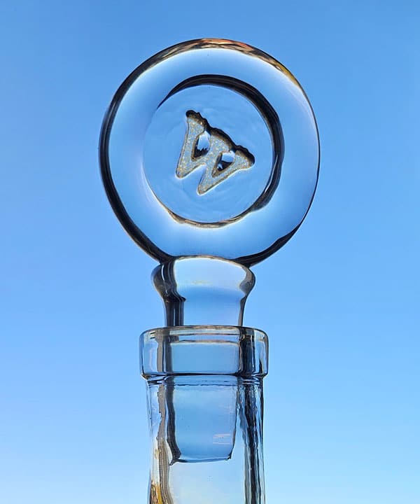 Wigle glass bottle stopper